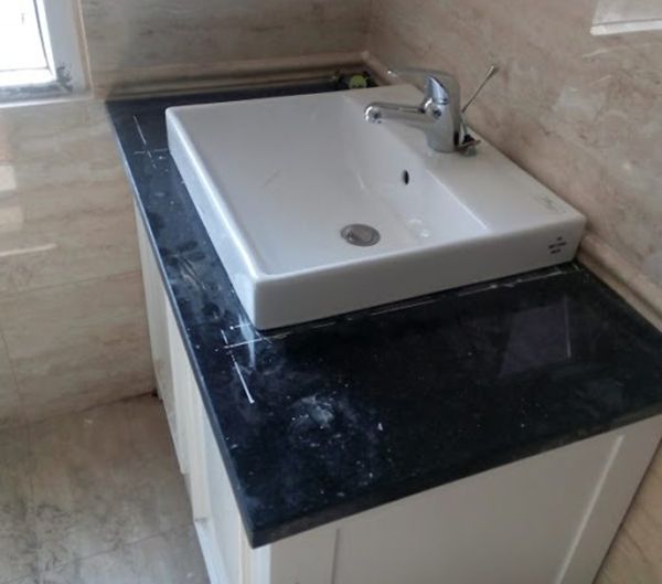 Đá granite kim sa trung ốp lavabo – mã số 15
